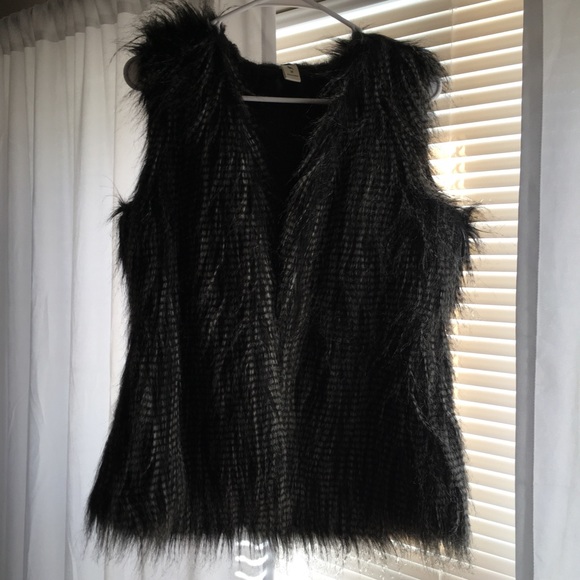 Bella Bird Jackets & Blazers - Bella Bird Black Fur Vest